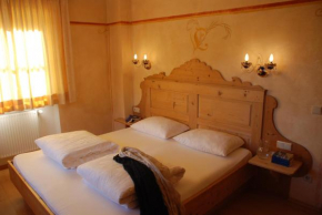 Гостиница Piccolohotel Tempele Garni,  Сан Кандидо